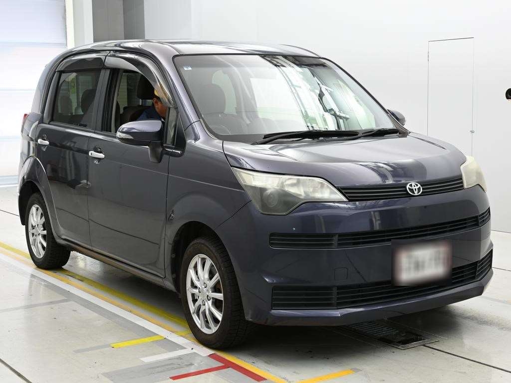 TOYOTA SPADE