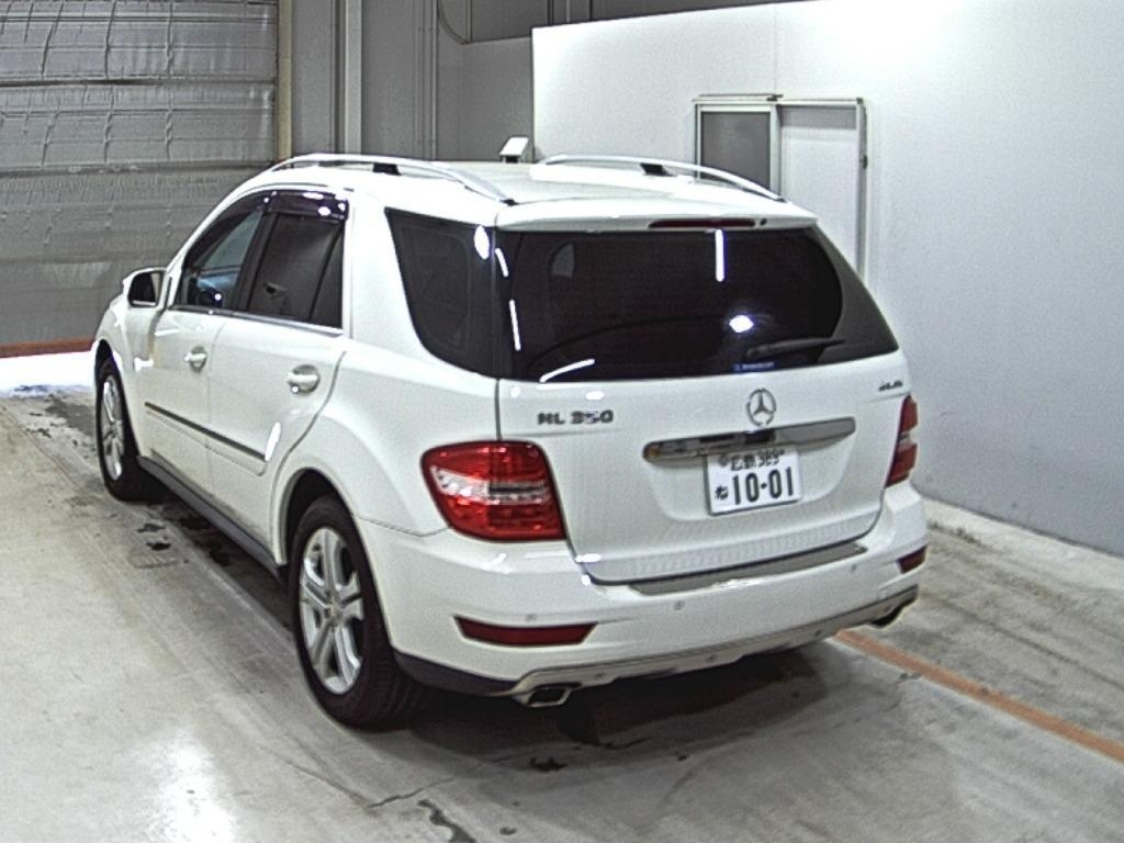 MERCEDES-BENZ M-CLASS
