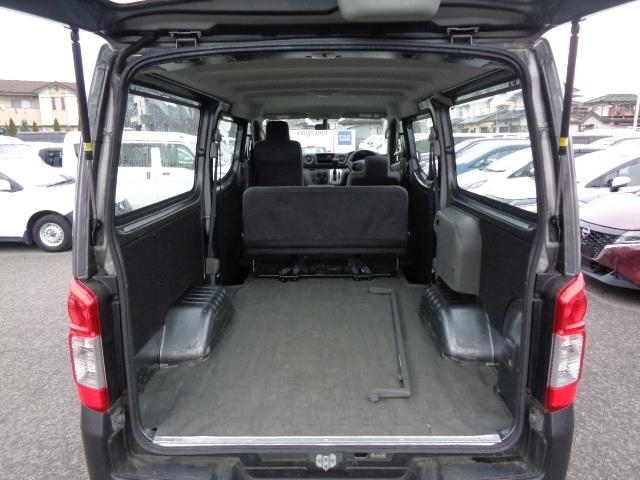NISSAN NV350 CARAVAN