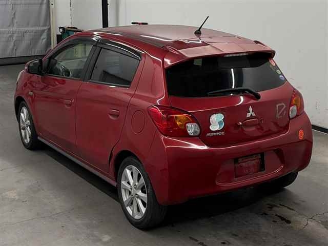 MITSUBISHI MIRAGE