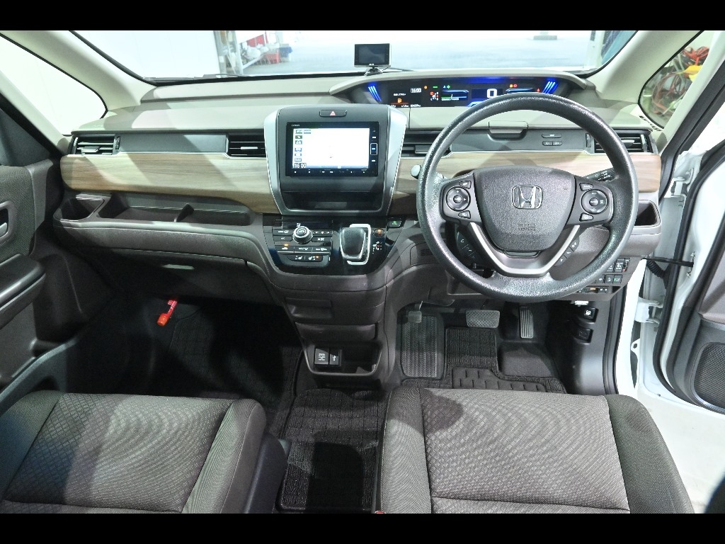HONDA FREED+