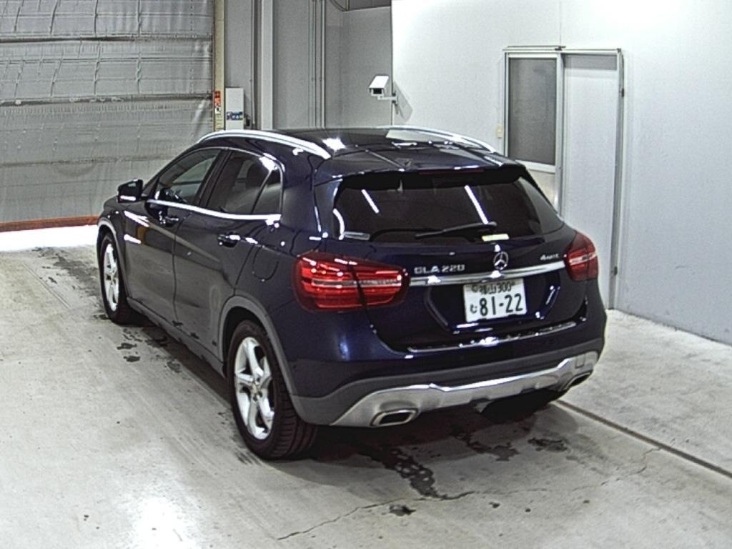 MERCEDES-BENZ GLA-CLASS