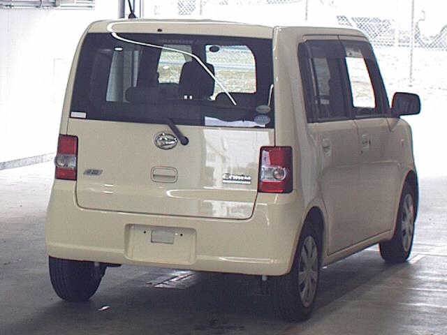 DAIHATSU MOVE CONTE