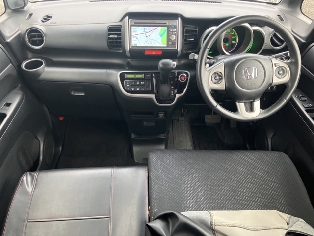 HONDA N-BOX+