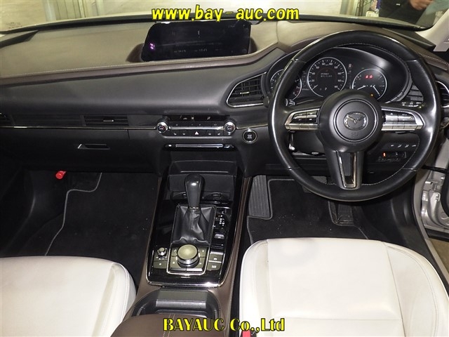 MAZDA CX-30