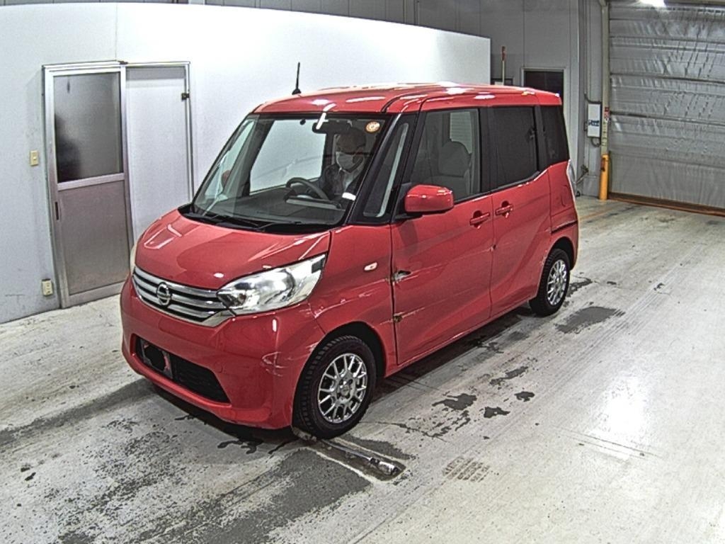 NISSAN DAYZ ROOX
