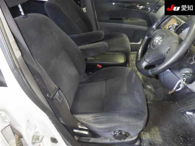 TOYOTA IPSUM