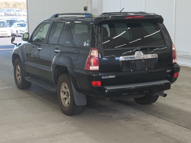 TOYOTA HILUX SURF