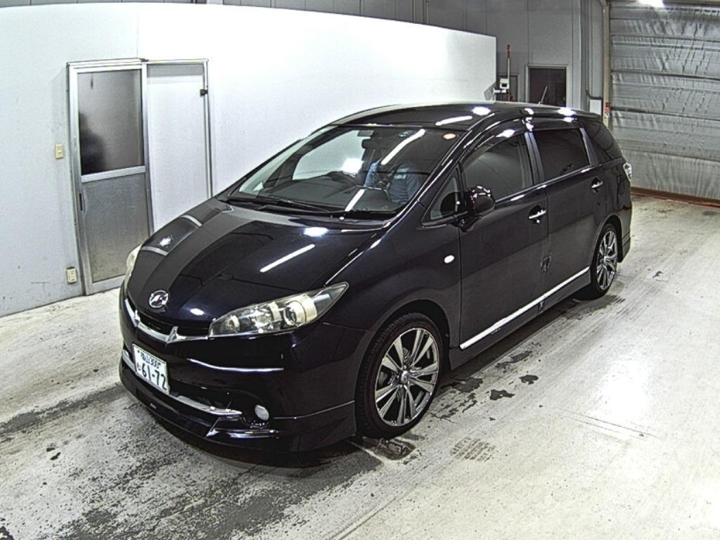 TOYOTA WISH