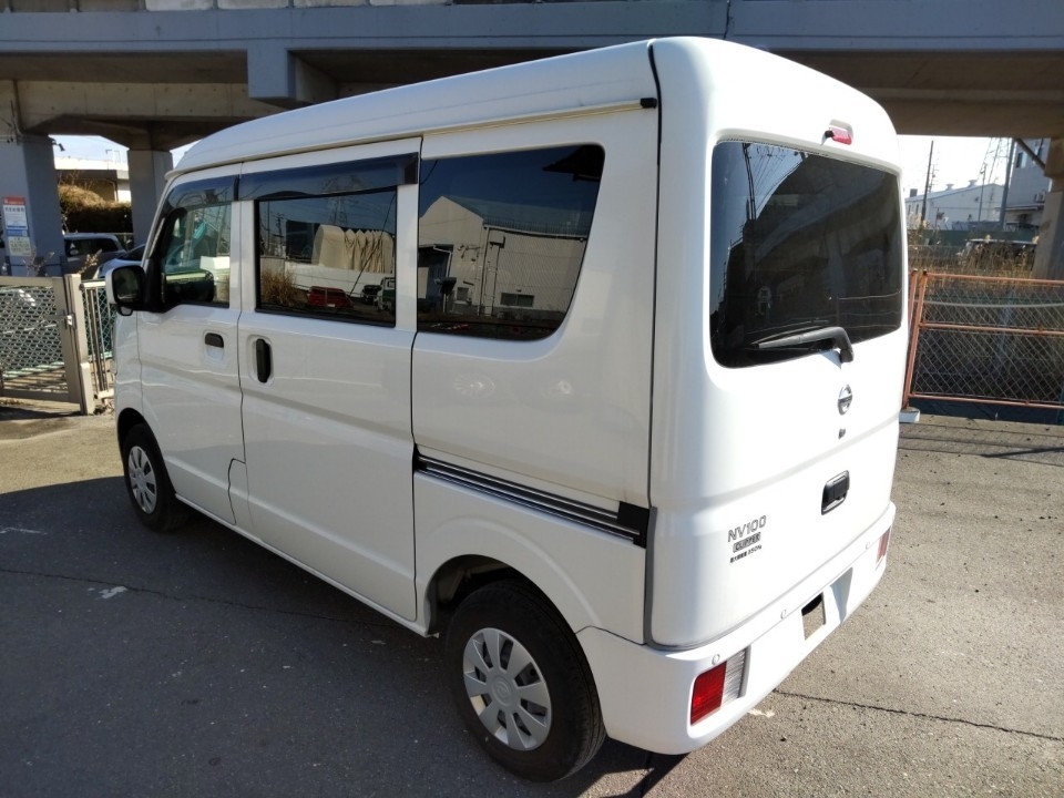 NISSAN NV100 CLIPPER