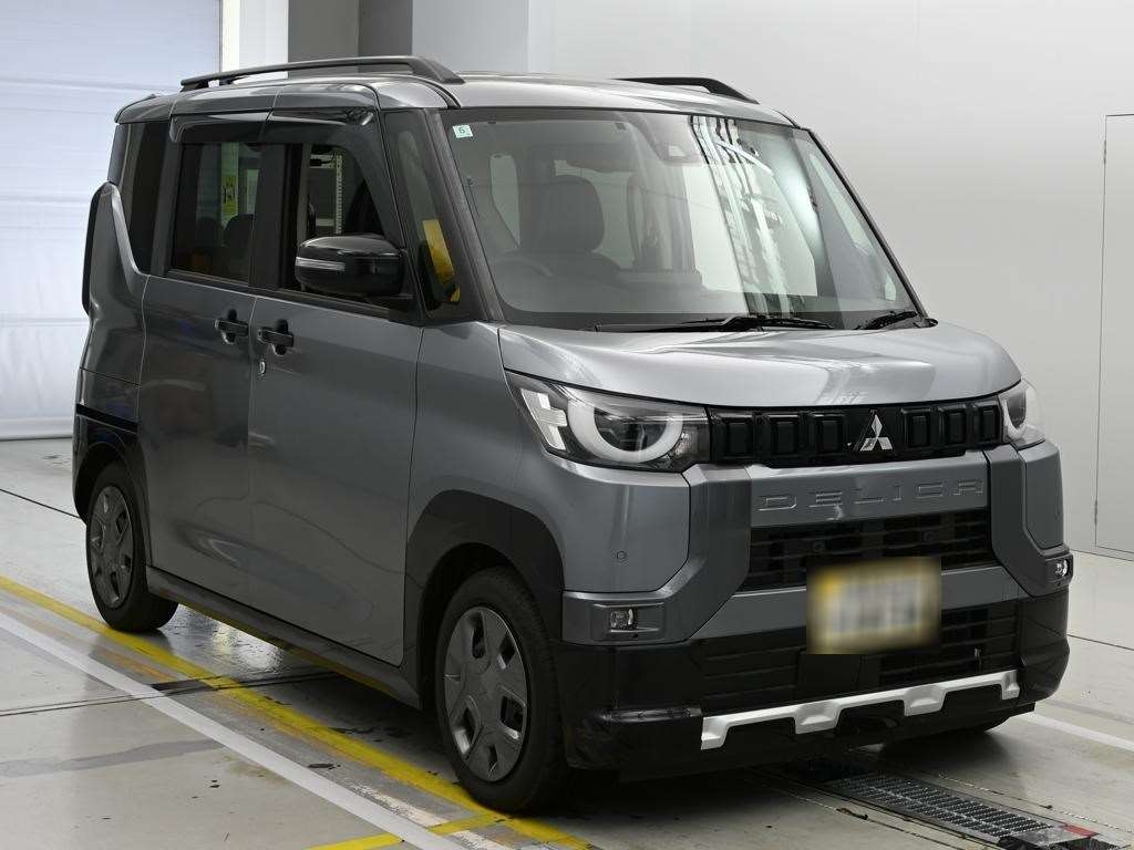 MITSUBISHI DELICA MINI