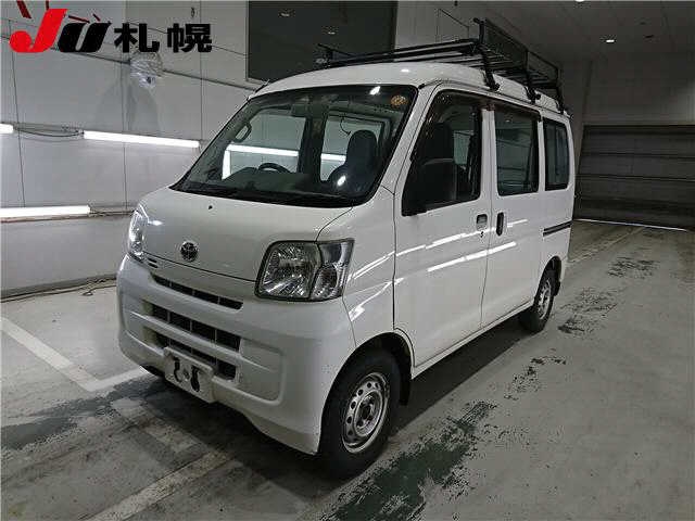 TOYOTA PIXIS VAN