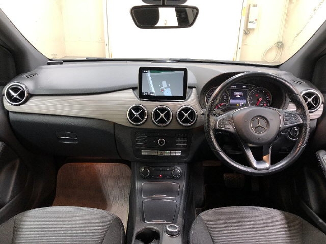 MERCEDES-BENZ B-CLASS