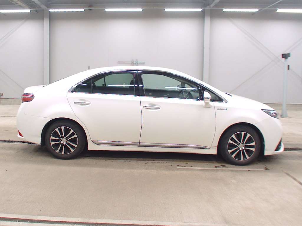 TOYOTA SAI