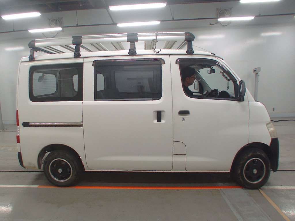 TOYOTA LITE ACE