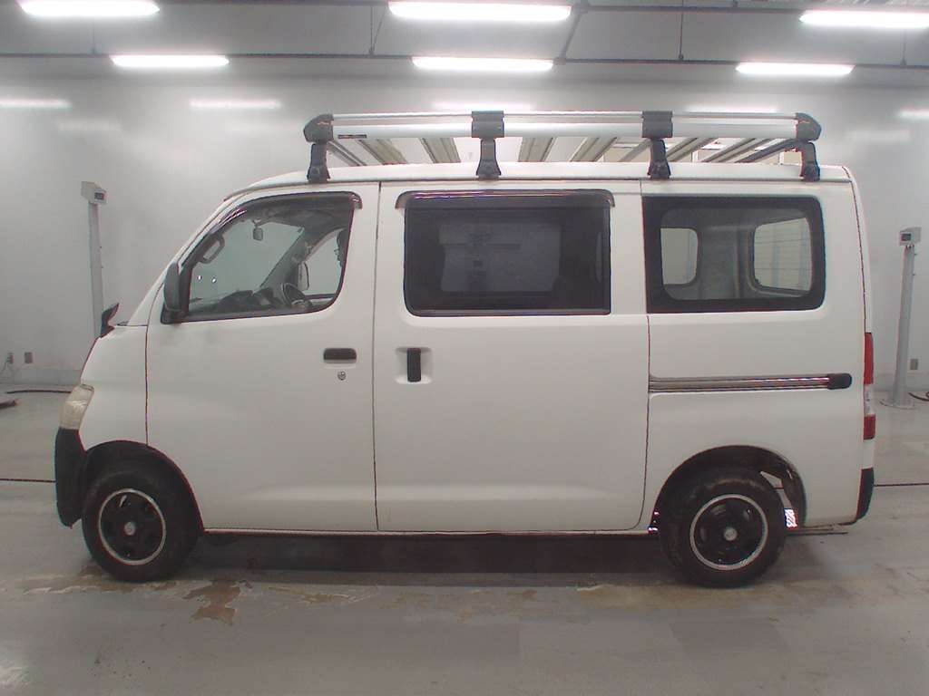 TOYOTA LITE ACE
