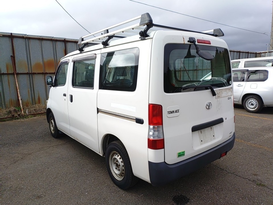 TOYOTA TOWN ACE