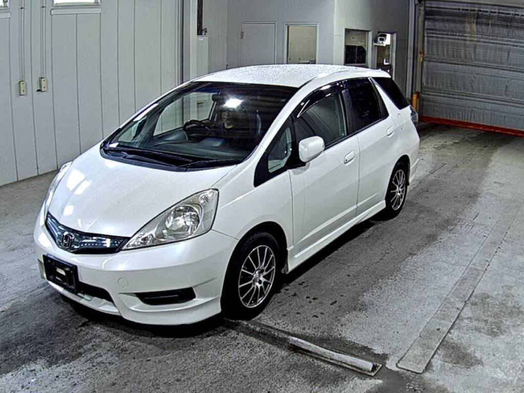 HONDA FIT SHUTTLE
