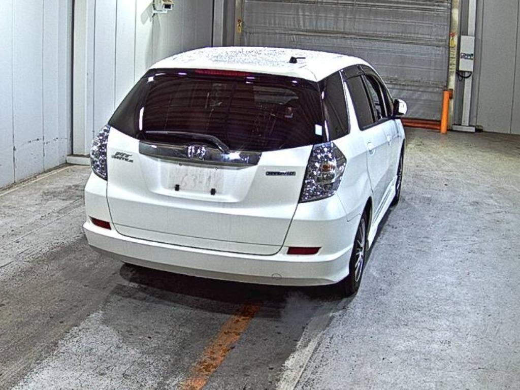 HONDA FIT SHUTTLE