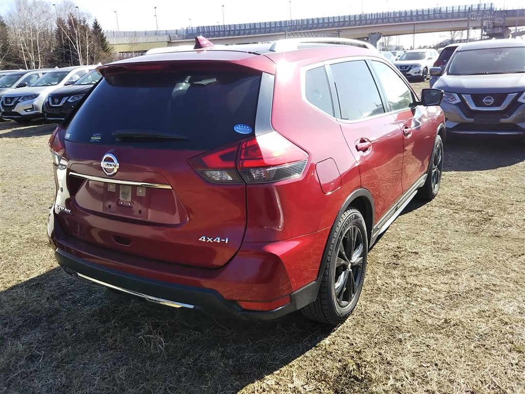 NISSAN X-TRAIL