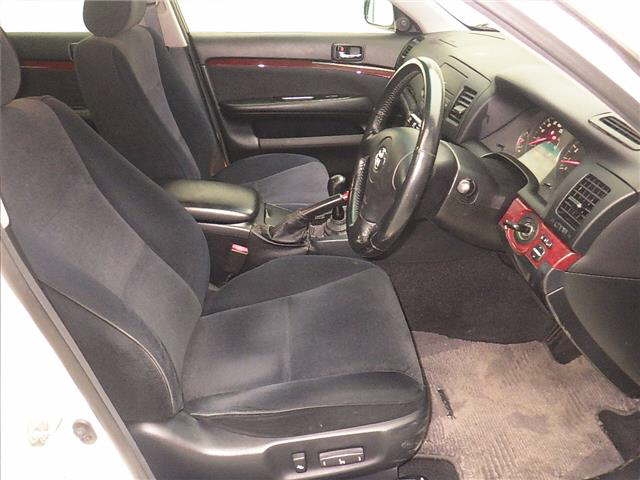 TOYOTA MARK II
