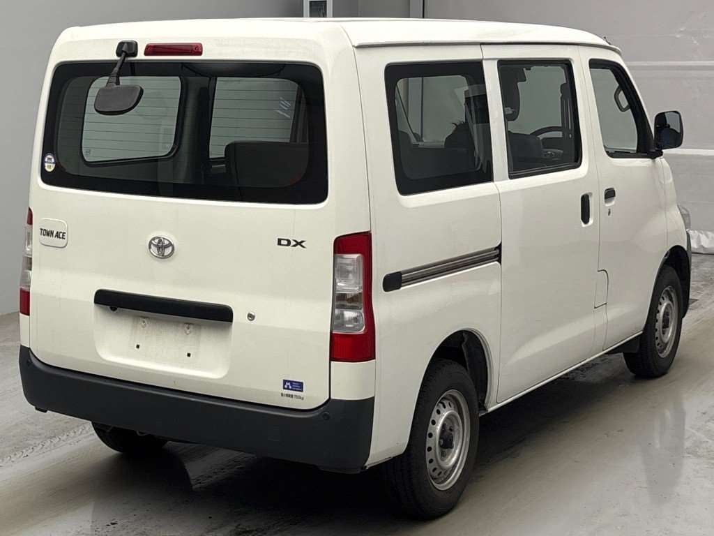 TOYOTA TOWN ACE