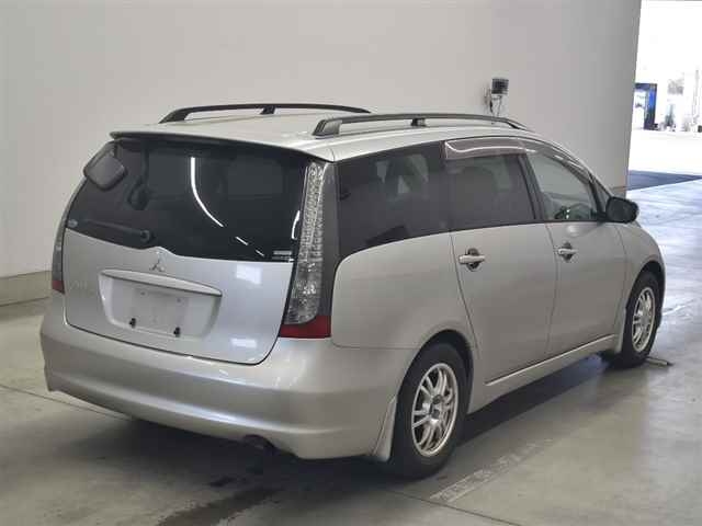 MITSUBISHI GRANDIS