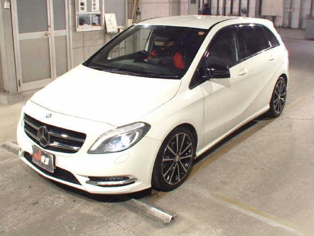 MERCEDES-BENZ B-CLASS