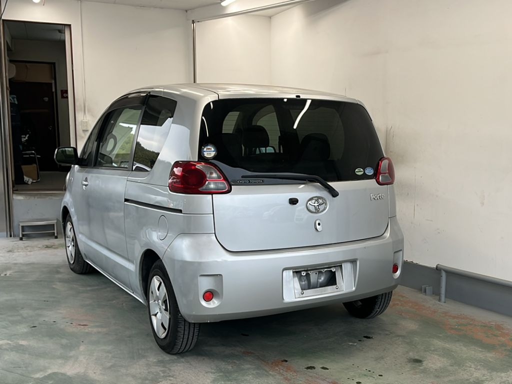 TOYOTA PORTE