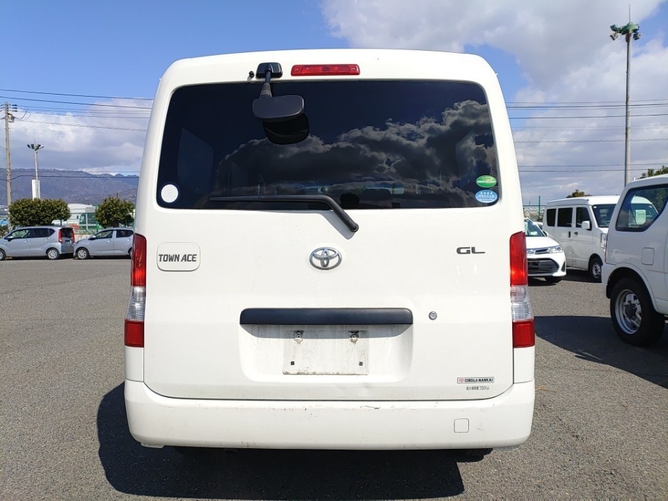 TOYOTA TOWN ACE
