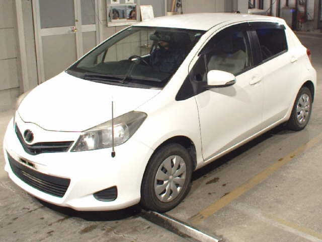 TOYOTA VITZ