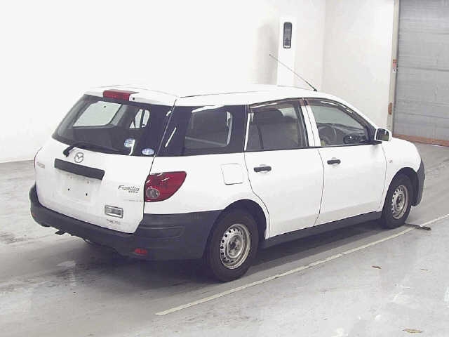 MAZDA FAMILIA