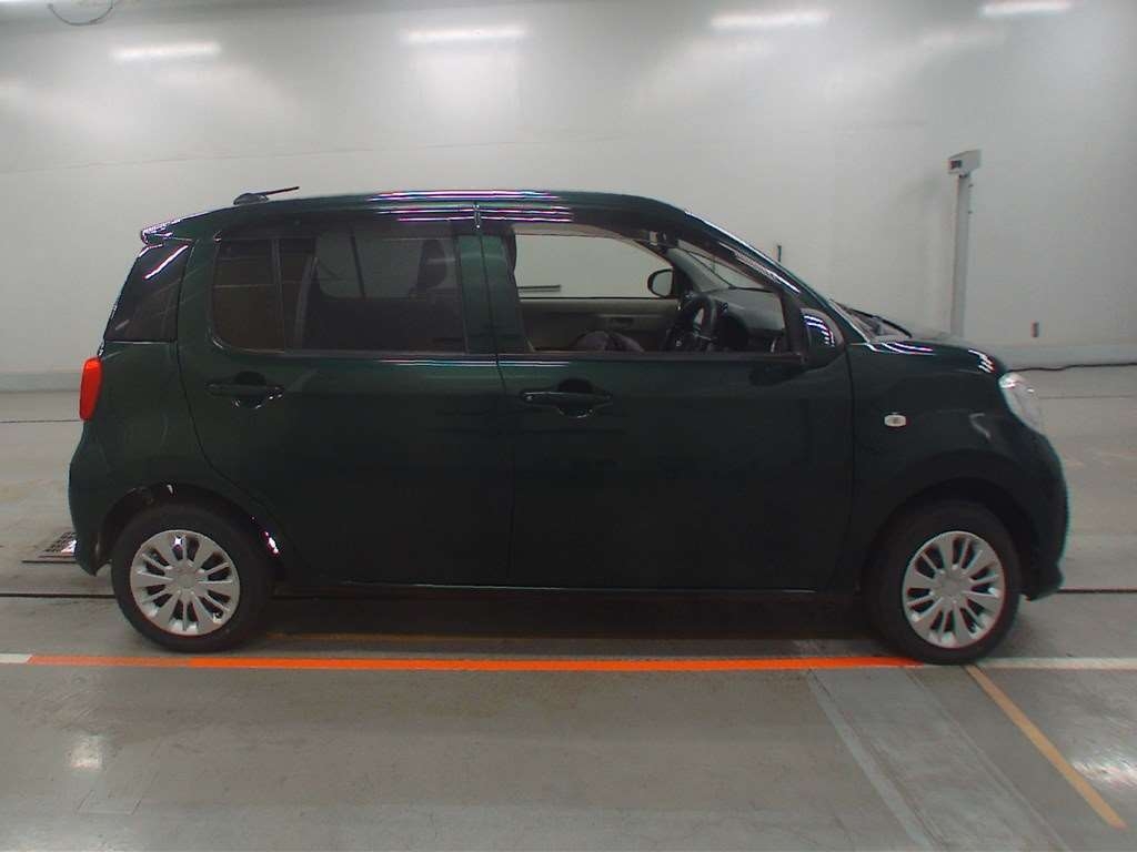 DAIHATSU BOON