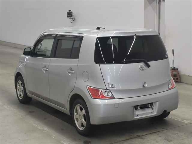TOYOTA BB