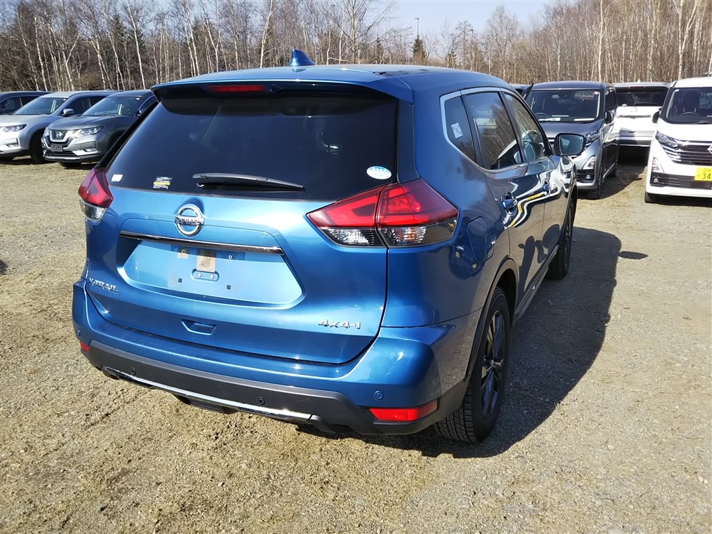 NISSAN X-TRAIL