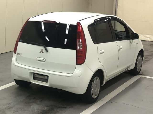 MITSUBISHI COLT