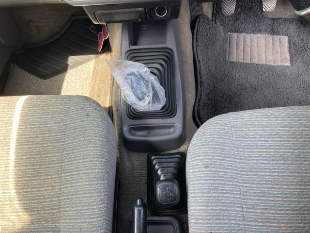 MITSUBISHI PAJERO JUNIOR
