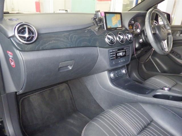 MERCEDES-BENZ B-CLASS