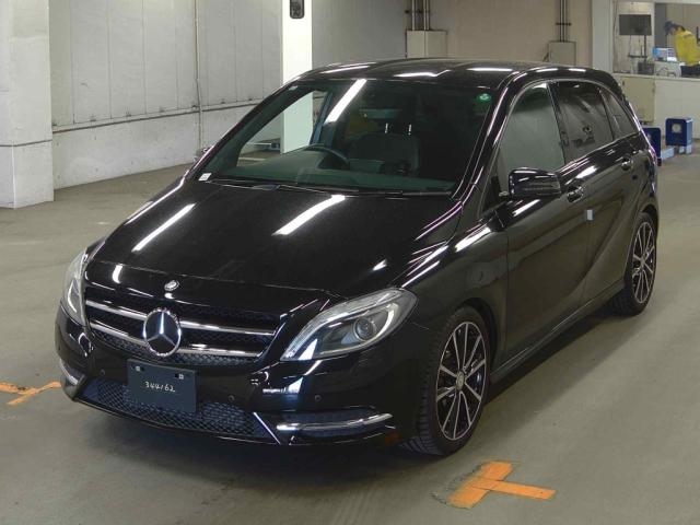 MERCEDES-BENZ B-CLASS