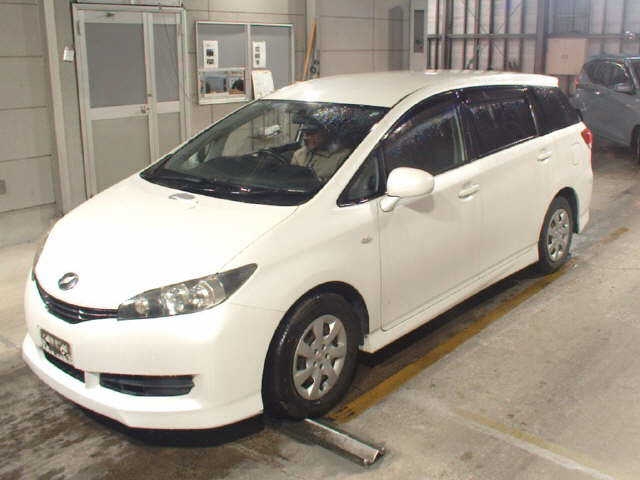 TOYOTA WISH