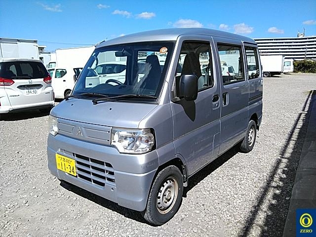 MITSUBISHI MINICAB