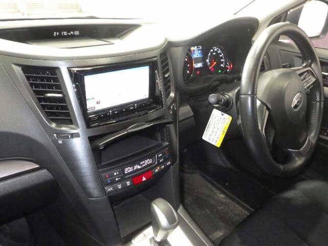 SUBARU LEGACY