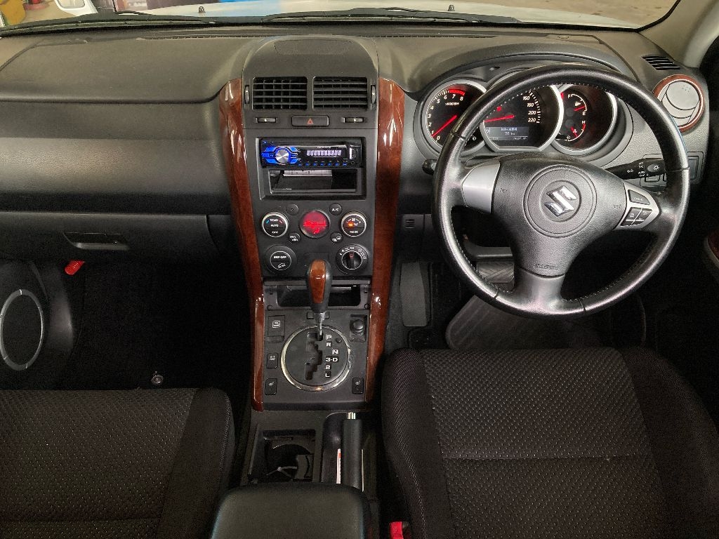 SUZUKI ESCUDO