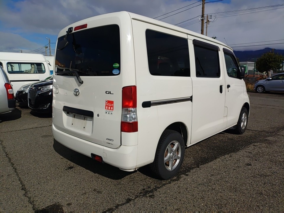 TOYOTA TOWN ACE