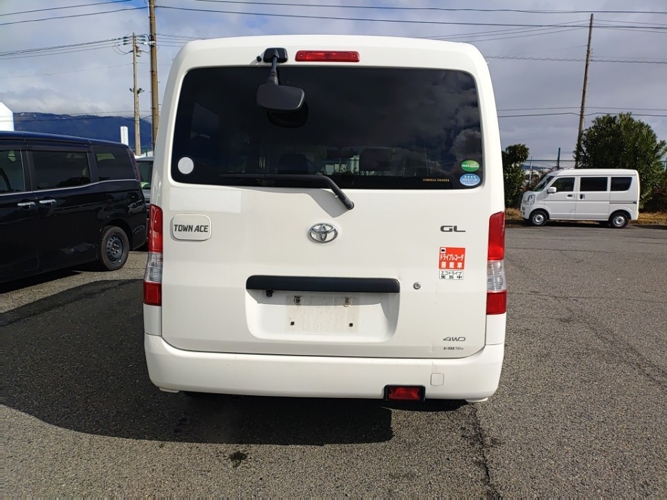 TOYOTA TOWN ACE