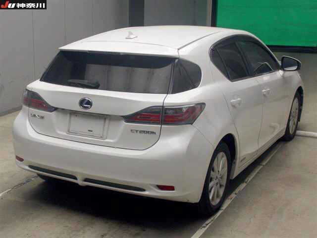 LEXUS CT200H