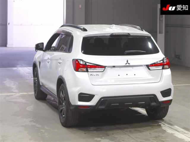 MITSUBISHI RVR