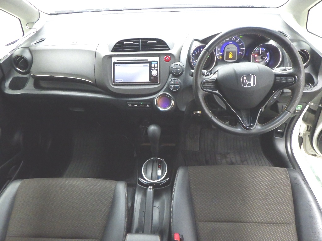 HONDA FIT SHUTTLE