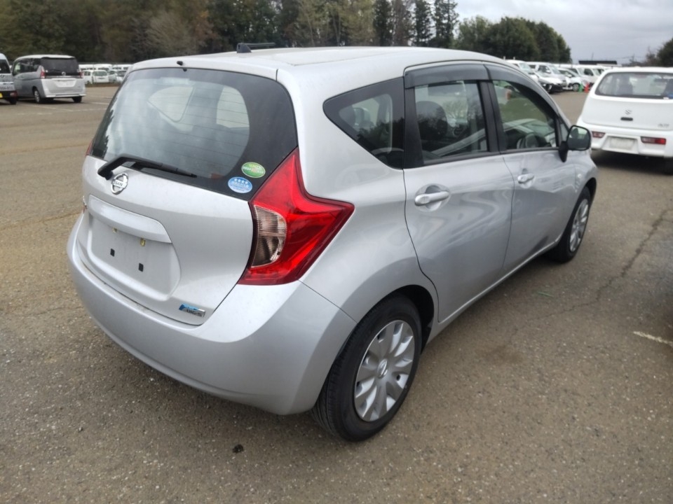 NISSAN NOTE