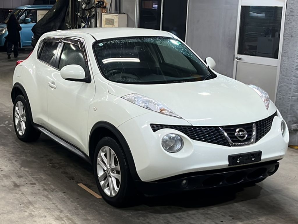 NISSAN JUKE